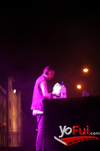 Fotografía en Los beats de The Presets se tomaron Santiago, Centro Cultural Matucana 100