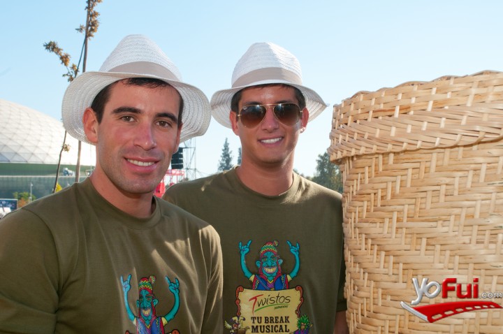 Vicente Hot Mendry, Tomás Becerra