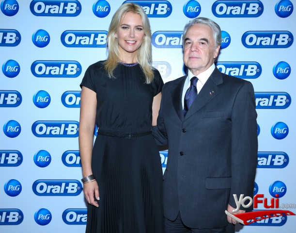 Valeria Mazza en Inauguración Exposición Sonrisas chilenas por Oral-B