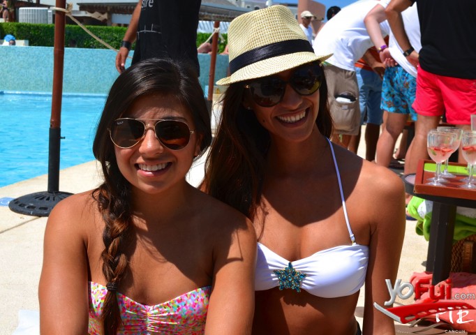 Daniela Desentis, Diana Manzani