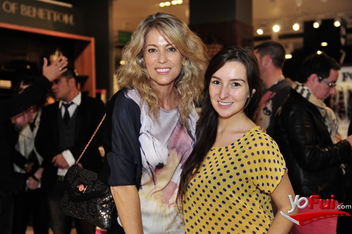 Lorena Sainz, Paula Correa