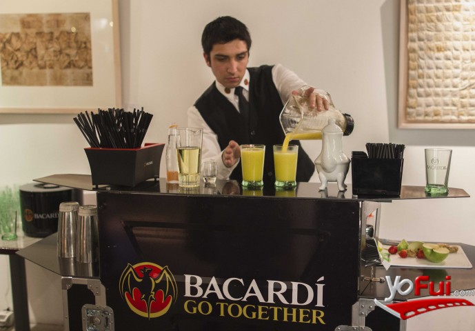 Nicolás Gallego en Clase de Coctelería "Cool & Warm"