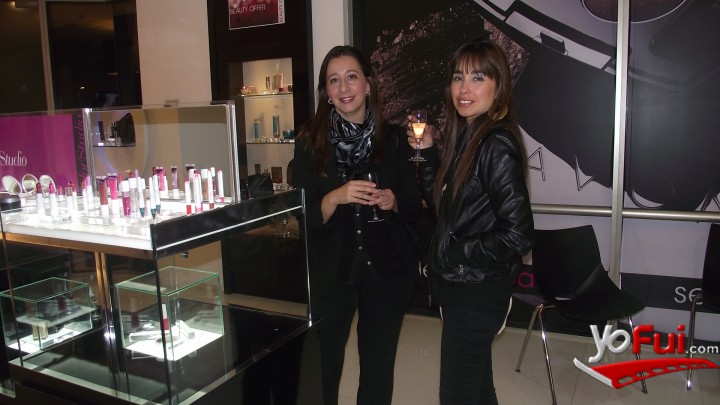 Fotografía en Noche Avon, Sales Center de Avon