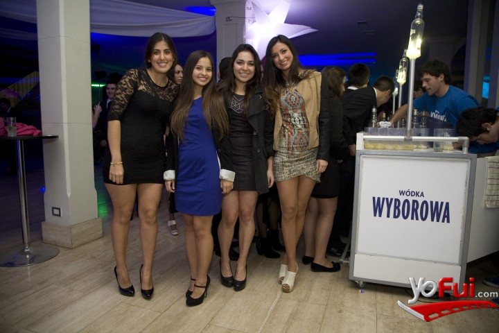 Camila Fuentes en Gala de la Facultad de Medicina de la Pontificia Universidad Católica
