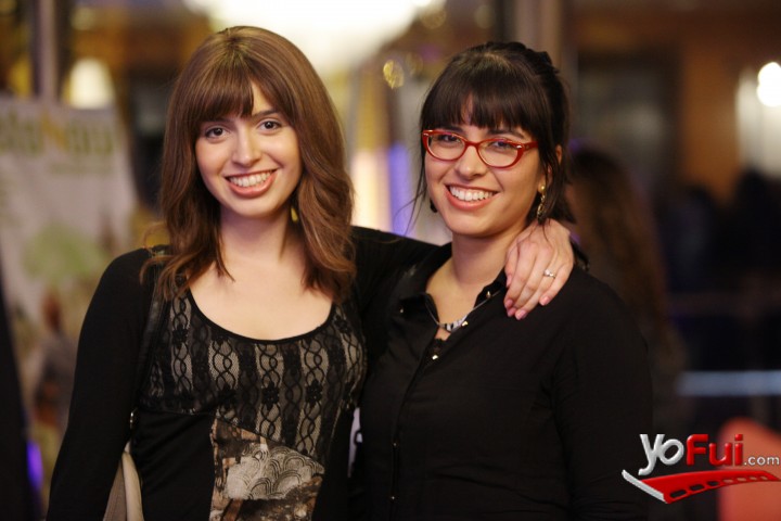 Lois Lagos, Lori Lagos