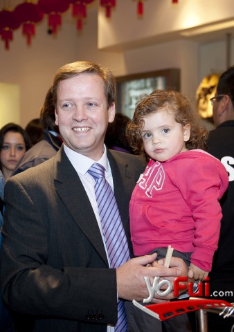 Andrés Urzúa, Agustina Urzúa