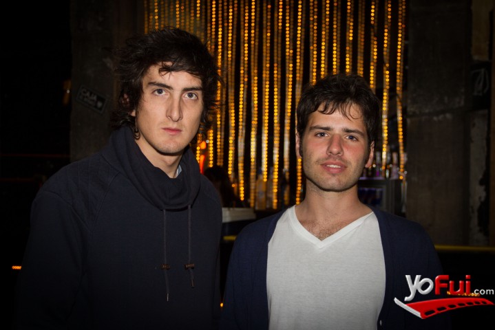 Carlos Otondo en Dj Goldtsrom en fiesta Cat Editions