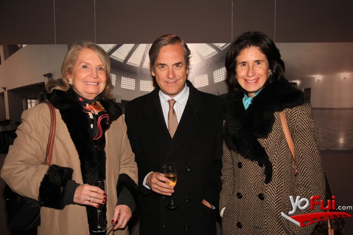 Loreto Tagle en Libro y exposición, homenaje a Juan Martínez