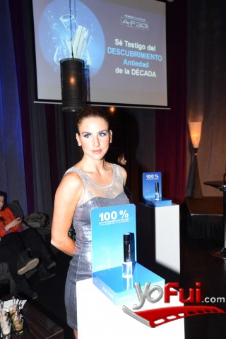 Fotografía en Lanzamiento del nuevo serum anti edad Anew Clinical A-F33, Restaurant Oporto