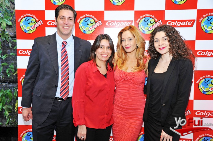 Alejandra Herrera en Colgate presenta el Mes de la Salud Bucal