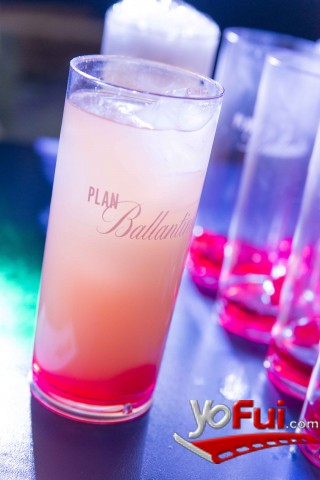 Fotografía en Fiesta Plan Ballantine´s y Club Fauna., Teatro La cúpula