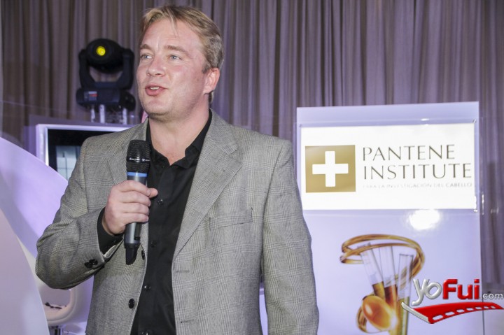 Sebastián Ferrer en Inauguración del Pantene Institute