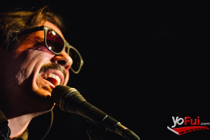 Fotografía en Lanzamiento del disco Galopa! de Silvestre, Teatro Mori Bellavista