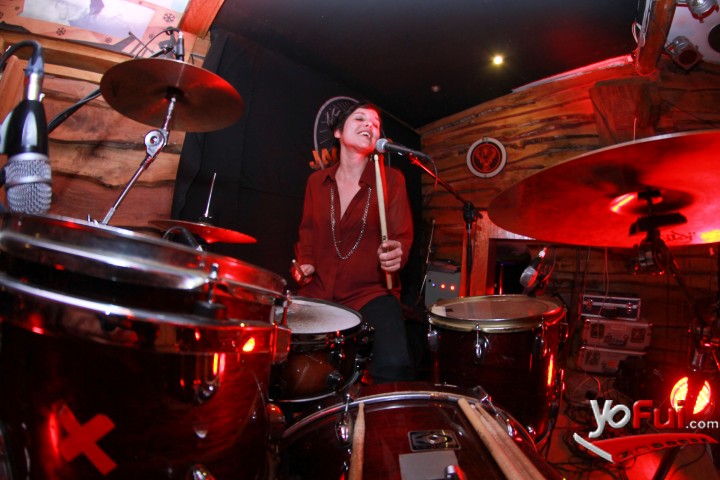 Francisca Straube en Debut de The JägaBand