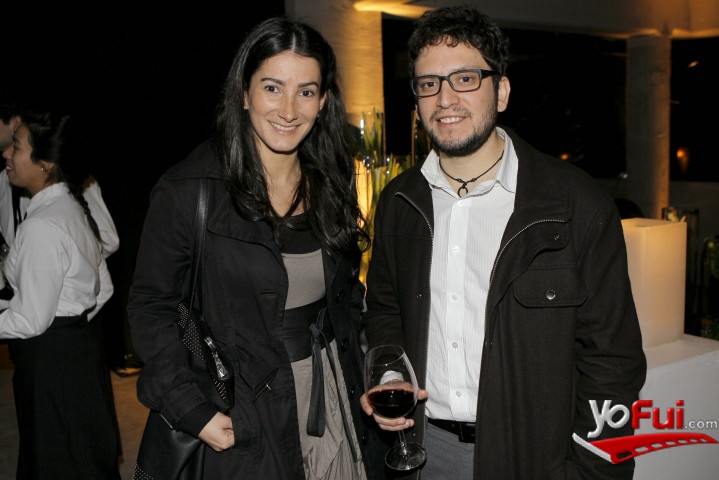Maria de los Angeles Arzola, Hugo Gonzalez