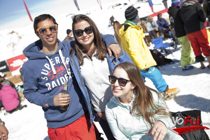 Sebastián Dominguez, Carolina Darraidou, Camila Straub