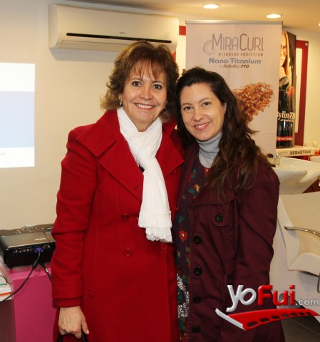 Paulina Neira en Lanzamiento Miracul: el milagro del pelo rizado