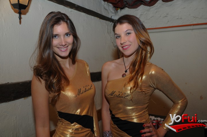 Nicole Grimberg en Cuarto Aniversario de Minga