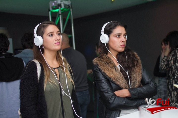 Fotografía en Lanzamiento Vivir es un arte de Canada Dry Ginger Ale, Galería Patricia Ready