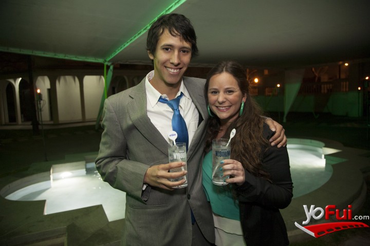 Benjamin Vasquez, Teresa Silva