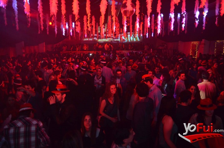 Fotografía en Fiesta Smirnoff  Midnight Cabaret, Club Hípico de Santiago