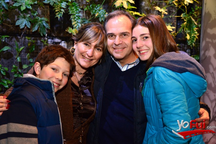 Familia Maria Paz Redart en Lanzamiento del nuevo disco de Cantando Aprendo a Hablar