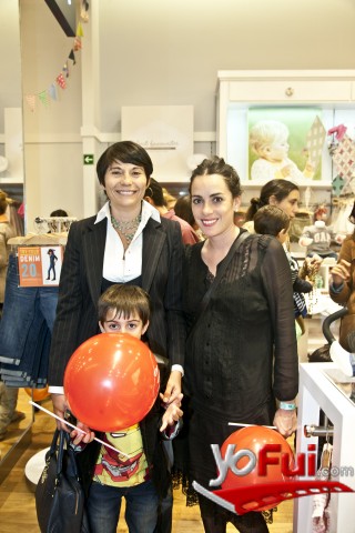 Claudia Illanes en Inauguración primera tienda Gap Kids&Baby