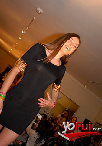Fotografía en Fashion Teen Santiago 2013 en beneficio de Fundación Escúchame, Museo Ralli