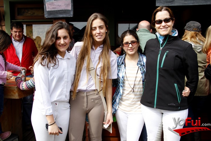Camila Valenzuela en Carruajes y Exhibición Ecuestre en Piedra Roja