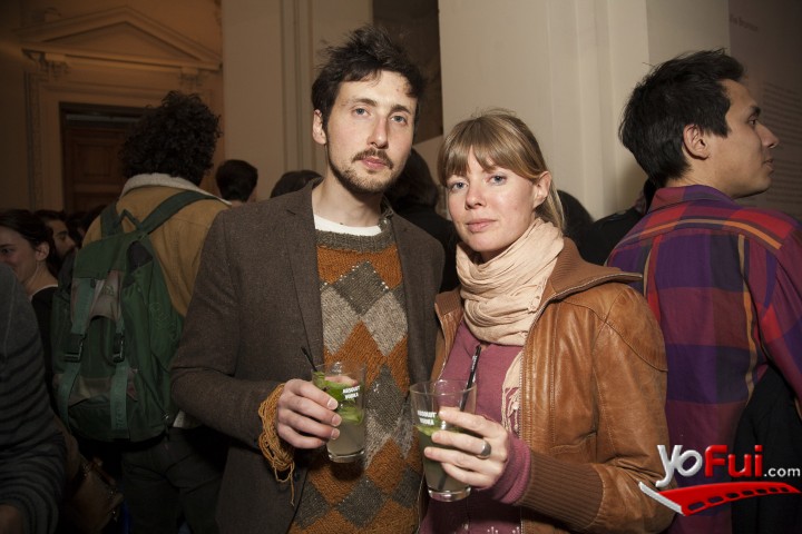Cristobal León, Verena Thiessen