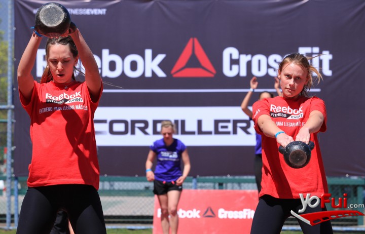Cientos de personas practicaron Crossfit con profesores certificados