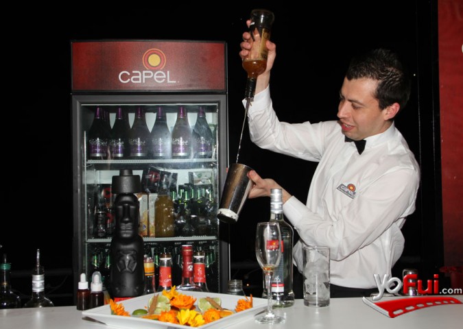 Fotografía en Lanzamiento "Puro Talento" organizado por Capel, Terraza Antonia