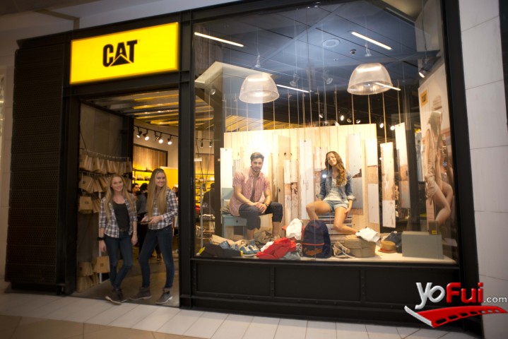 Fotografía en Inauguración tienda CAT New Store, Tienda CAT