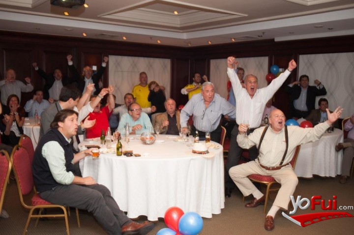 Celebrando el primer gol de Chile
