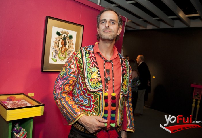 Fotografía en Inauguración de la exposición Colonia de Hugo Grisanti, Galería de Arte La Sala