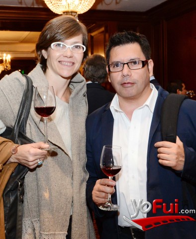Mariana Martínez, Leonardo Severino