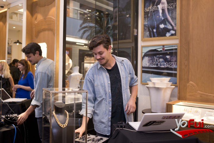 Fotografía en Inauguración primera tienda en Chile de Aristocrazy, Tienda Aristocrazy