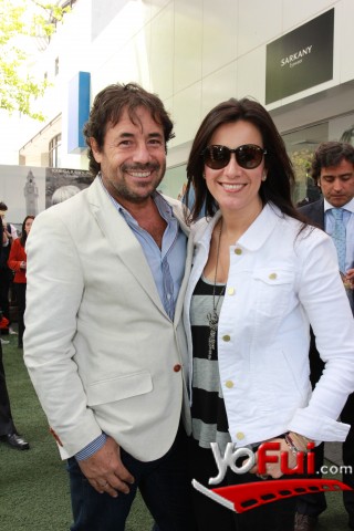 Andree Burgat en Lanzamiento de los exclusivos anteojos de Karina Rabolini y Ricky Sarkany
