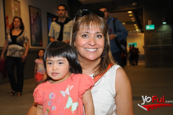 Isidora Amro, Jacqueline Gonzalez