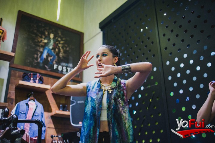 Fotografía en Francisca Valenzuela lanza nueva colección de ropa para Foster, Tienda Foster