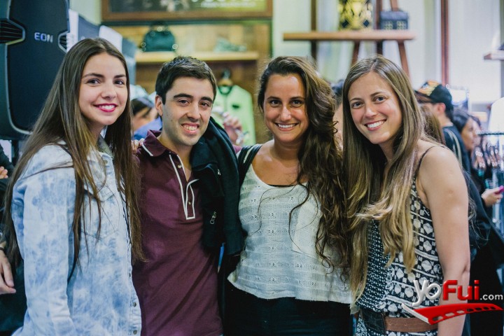 Catalina Letelier en Francisca Valenzuela lanza nueva colección de ropa para Foster