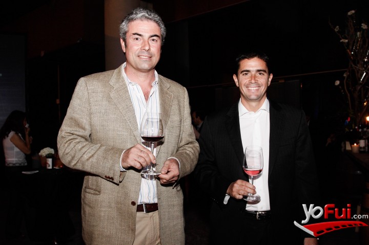 José Miguel Viu, Víctor Parada