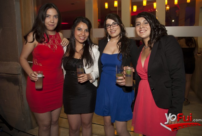 Camila López en Gala Ingenieria UC 2013