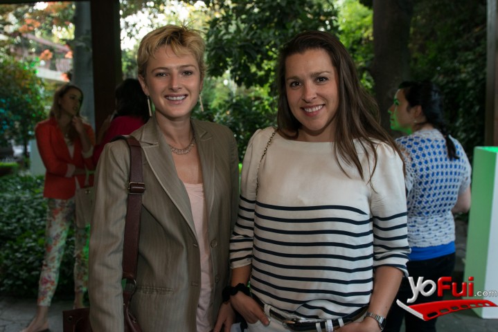 Constanza Pérez en Lanzamiento C Manzana