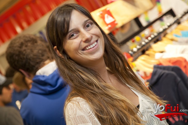 Ignacia Olivos en Roxy & Quiksilver juntos en evento playero