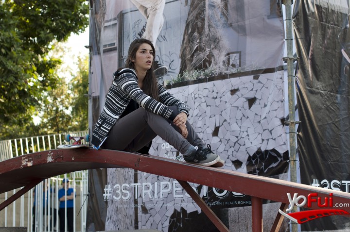 Macarena Rojas en #3stripestour Adidas Skateboarding
