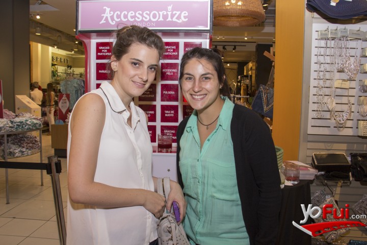Daniela Herzko en Inauguración Accessorize en Paris