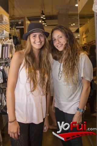 Noelle Aguirrebeña, Francisca Serrano