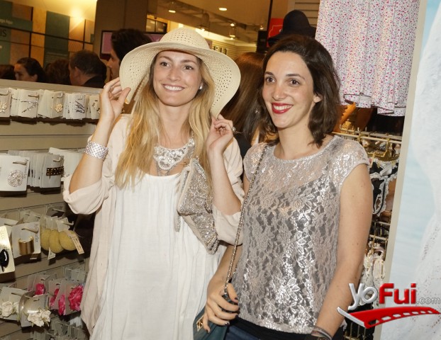 Fotografía en Inauguración Accessorize en Paris, Corner Accessorize en Paris