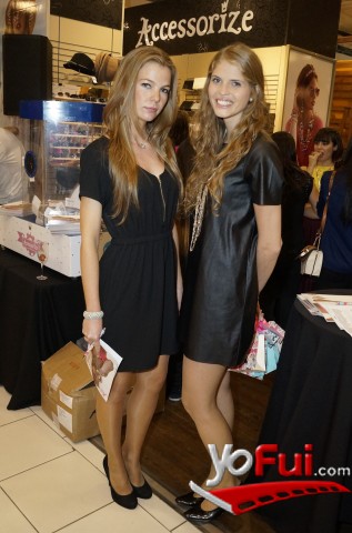 Fotografía en Inauguración Accessorize en Paris, Corner Accessorize en Paris